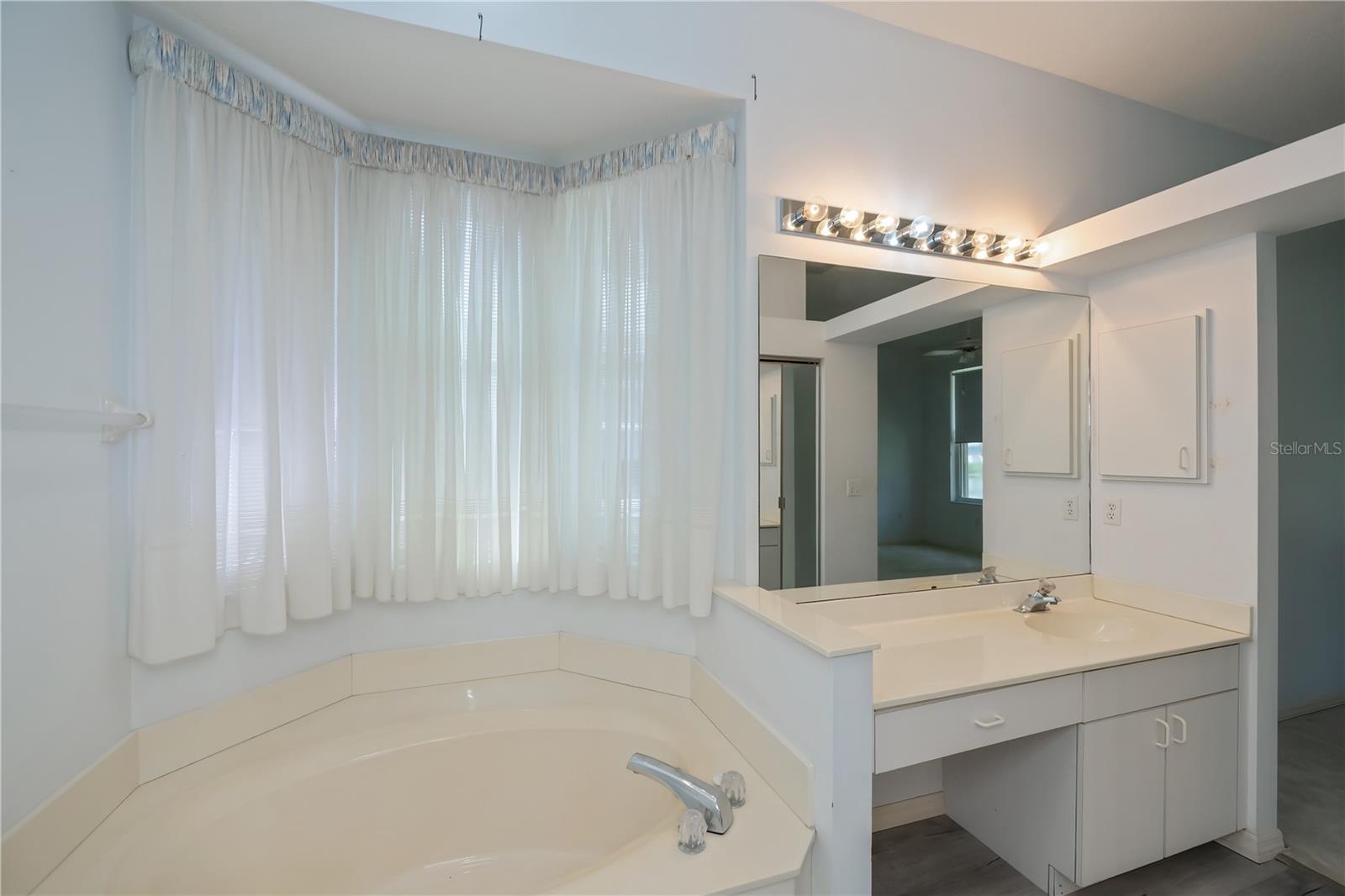 2388 - ISLES OF CHESTNUT CREEK UNIT 1 - Residential