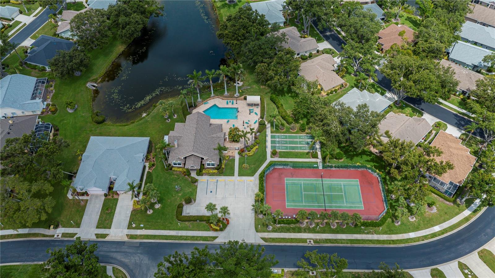 2388 - ISLES OF CHESTNUT CREEK UNIT 1 - Residential