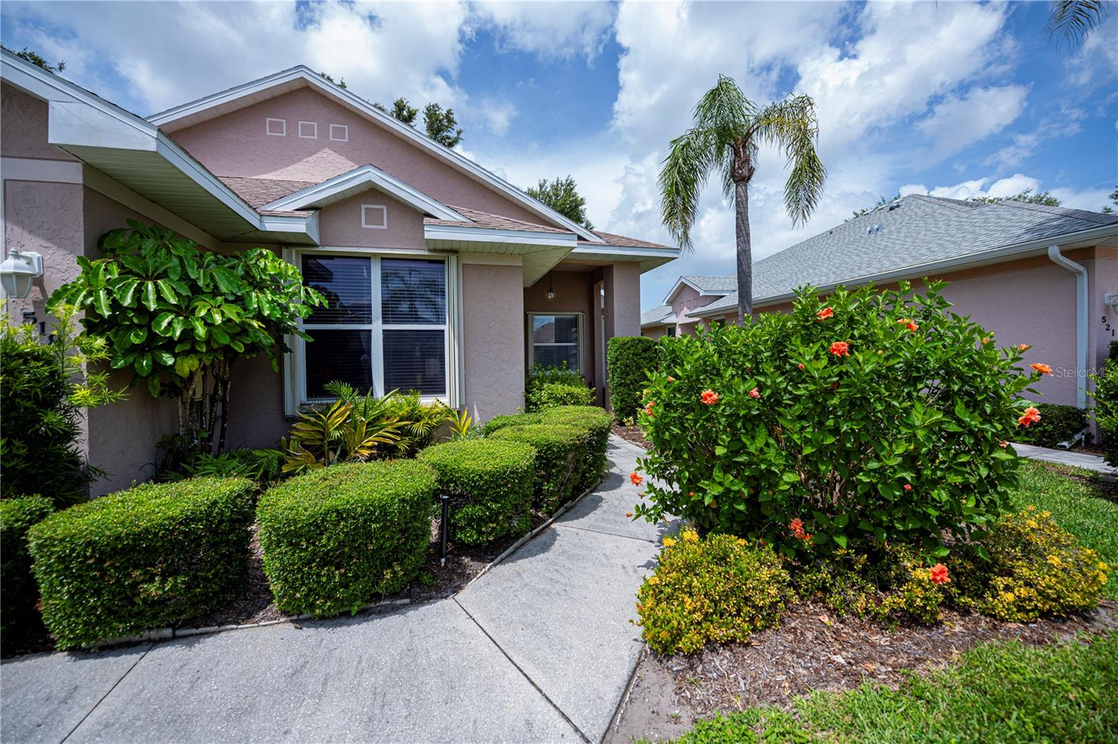 519 CATALINA ISLES CIRCLE