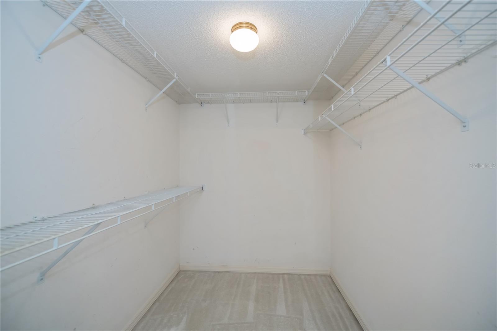 2388 - ISLES OF CHESTNUT CREEK UNIT 1 - Residential