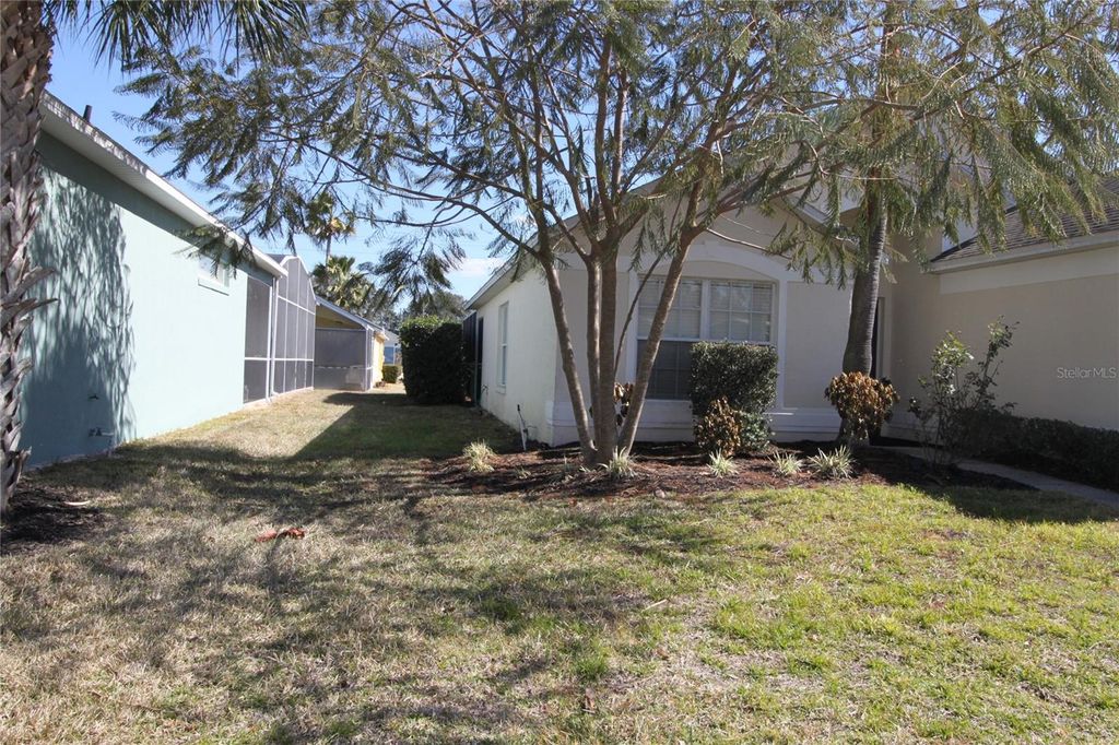 Photo of 136 Bayswater Lane, Davenport, FL 33897 (MLS # O6372835)