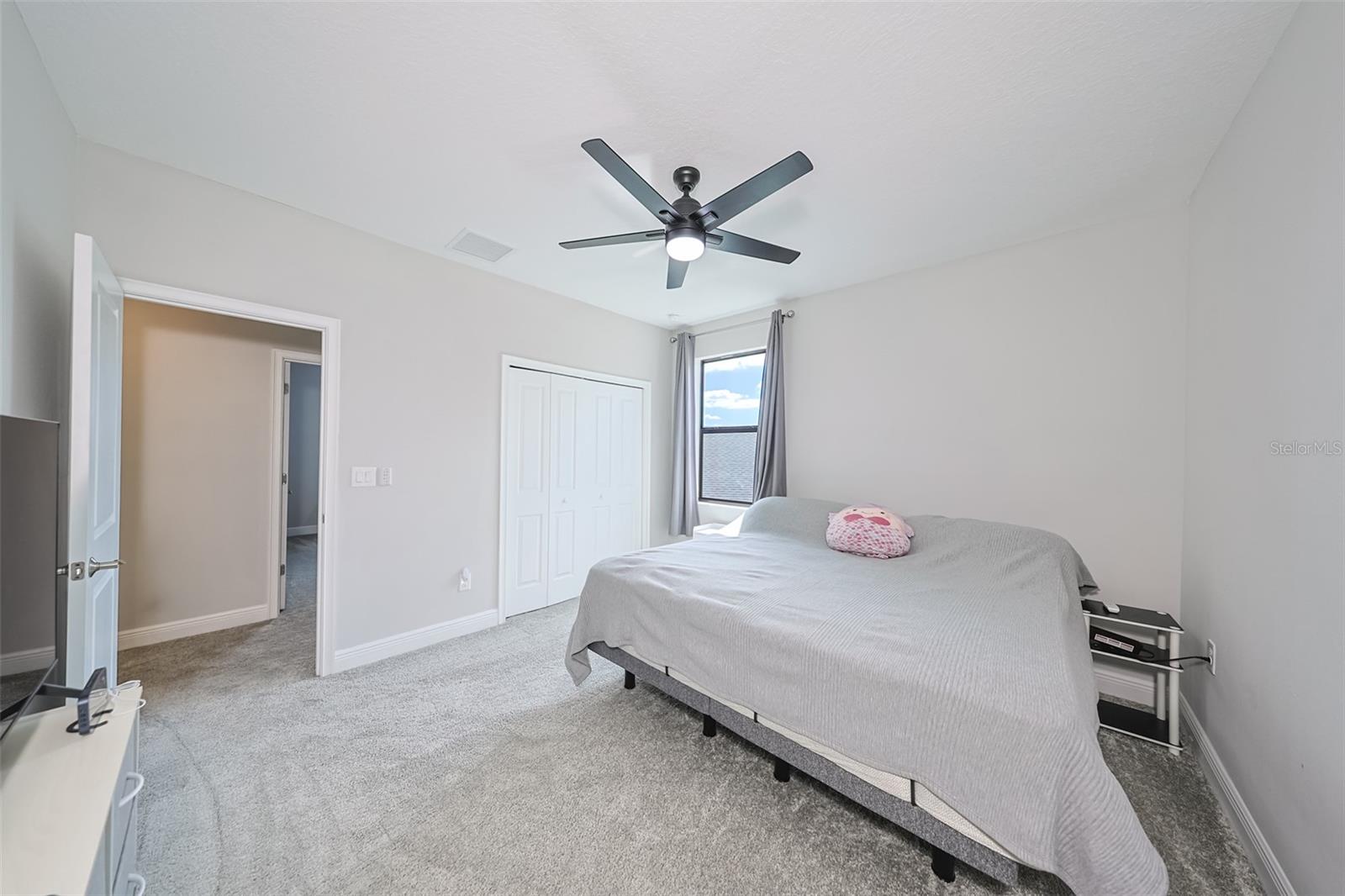 FLORABLU ESTATES - Residential