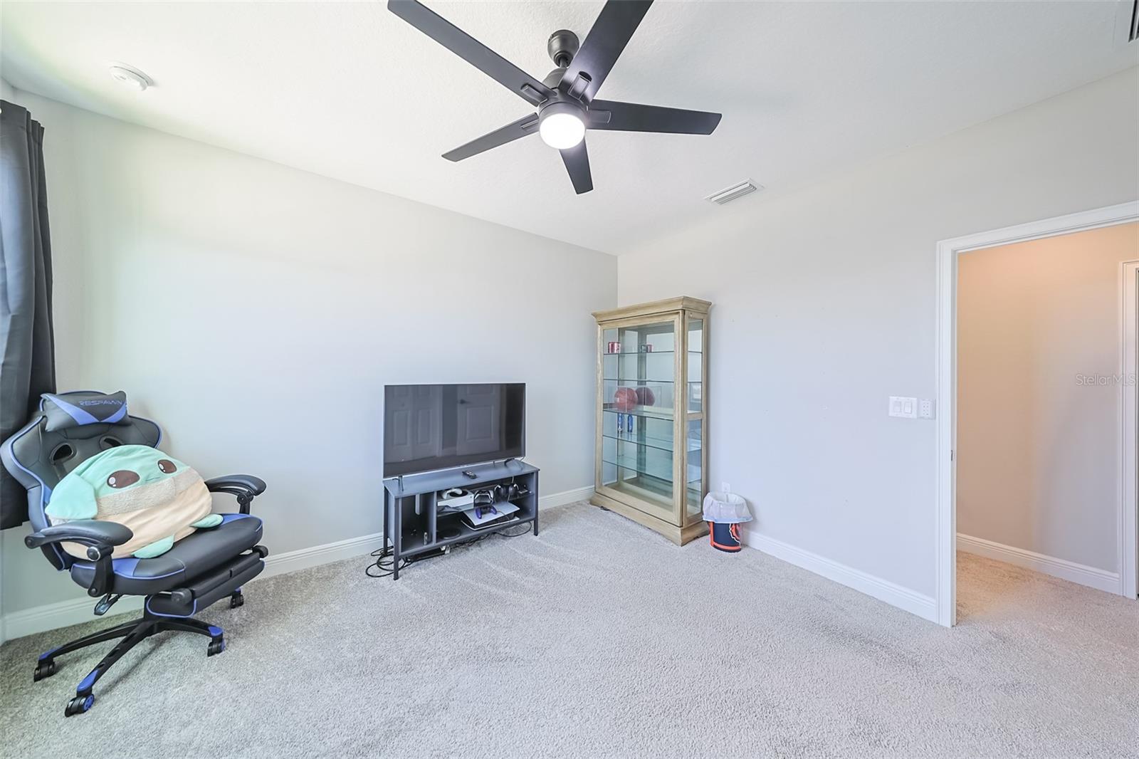 FLORABLU ESTATES - Residential