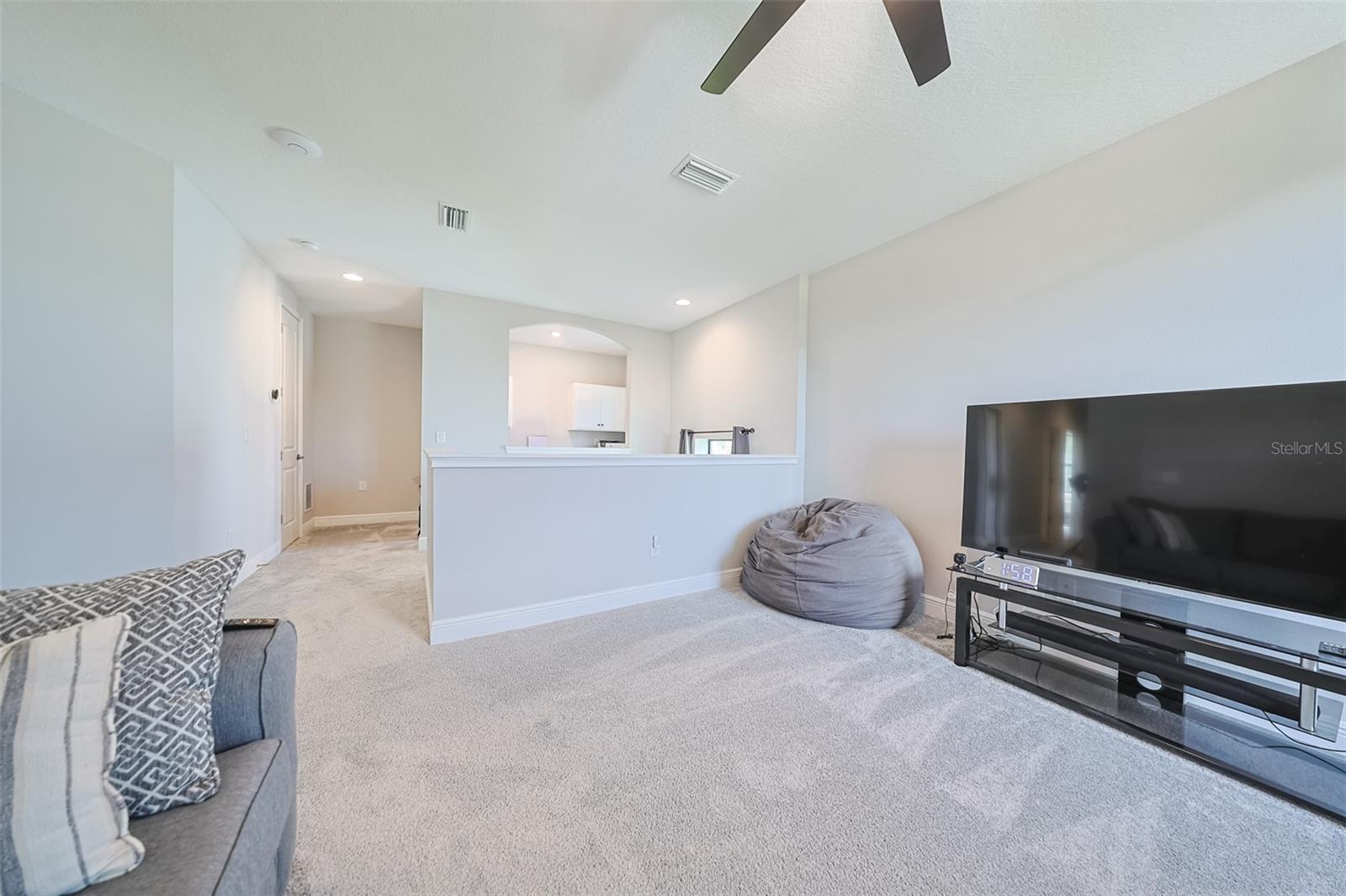 FLORABLU ESTATES - Residential