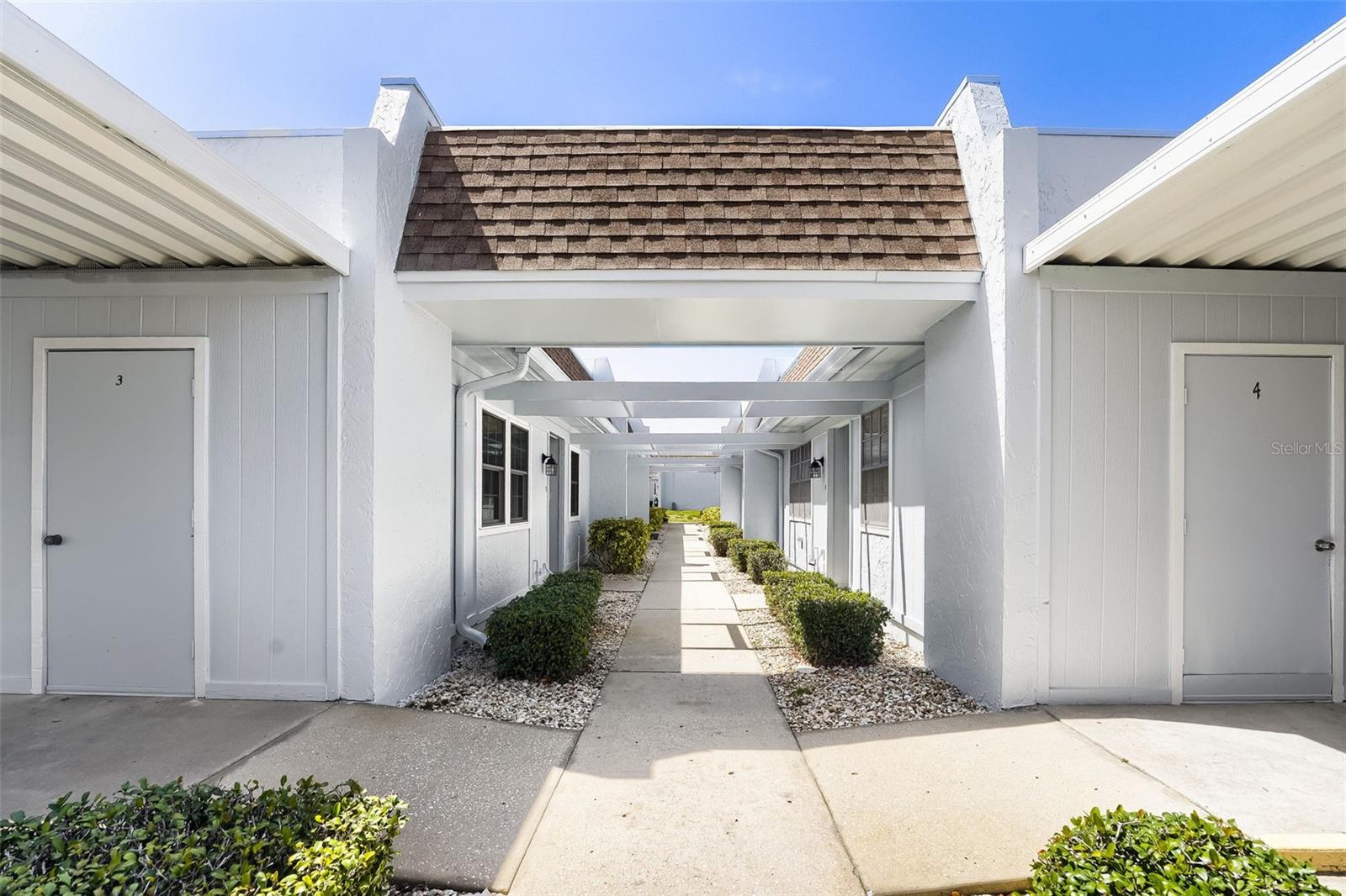 11210 CARRIAGE HILL DRIVE 6