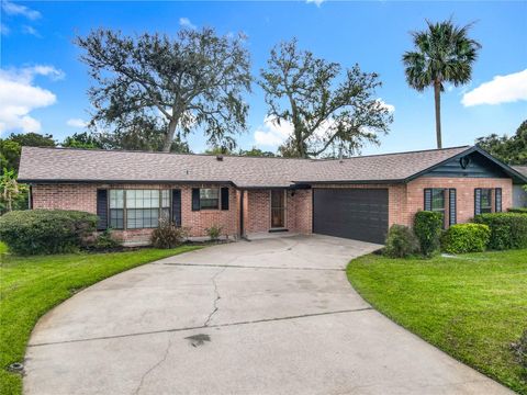 Photo of 105 Powderhorn Court, Daytona Beach, FL 32119 (MLS # O6351412)