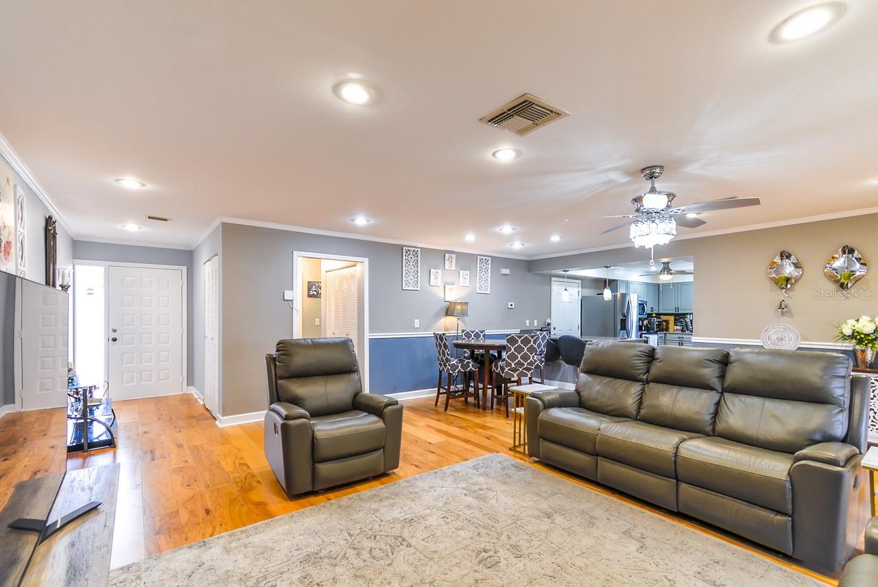 2410 LANCASTER DRIVE