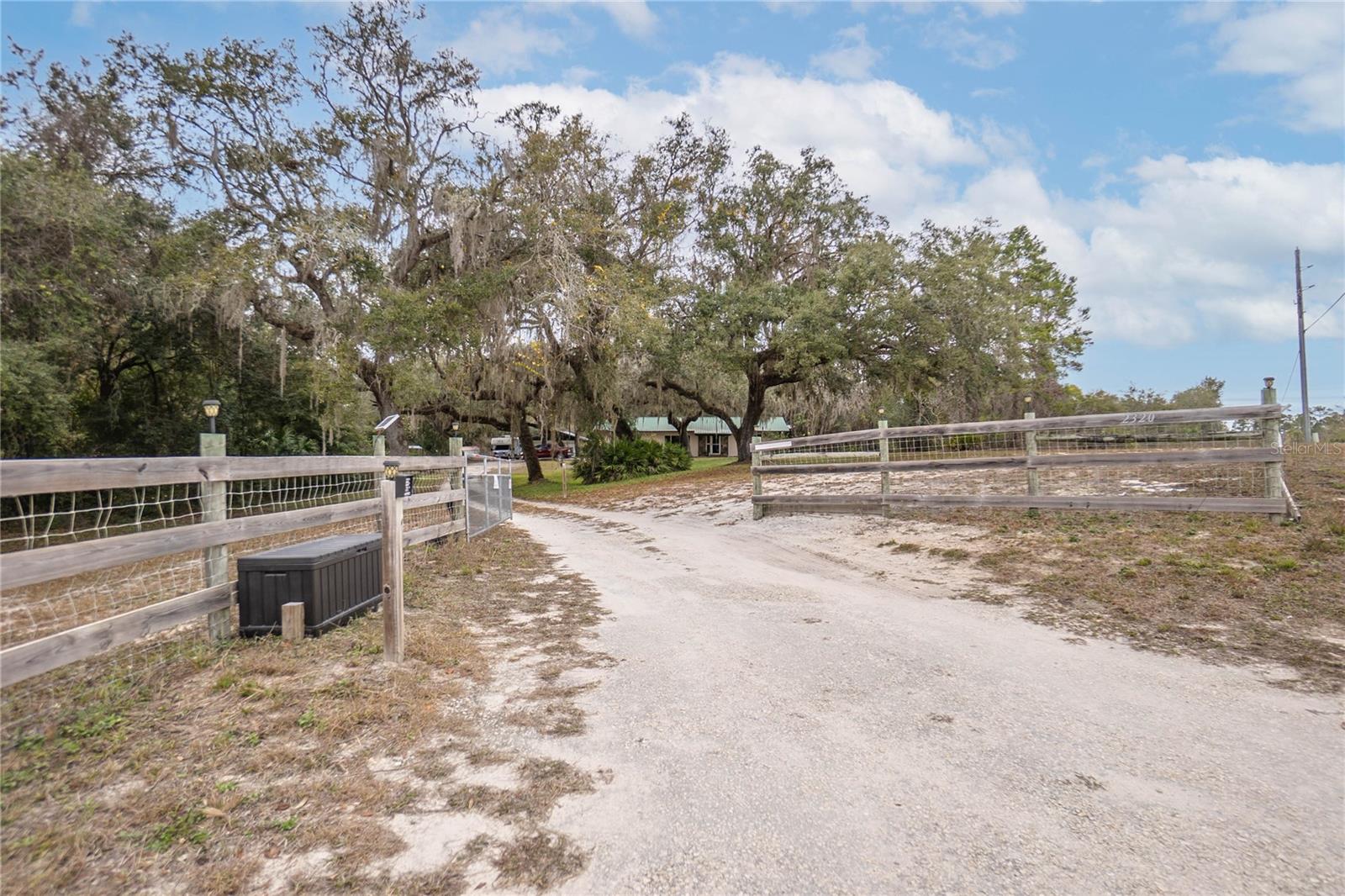 POINT LONESOME UNIT 02 UNREC - Residential