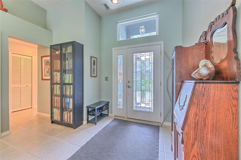 Photo of 5309 Cottonwood Tree Circle, Valrico, FL 33596 (MLS # TB8409186)