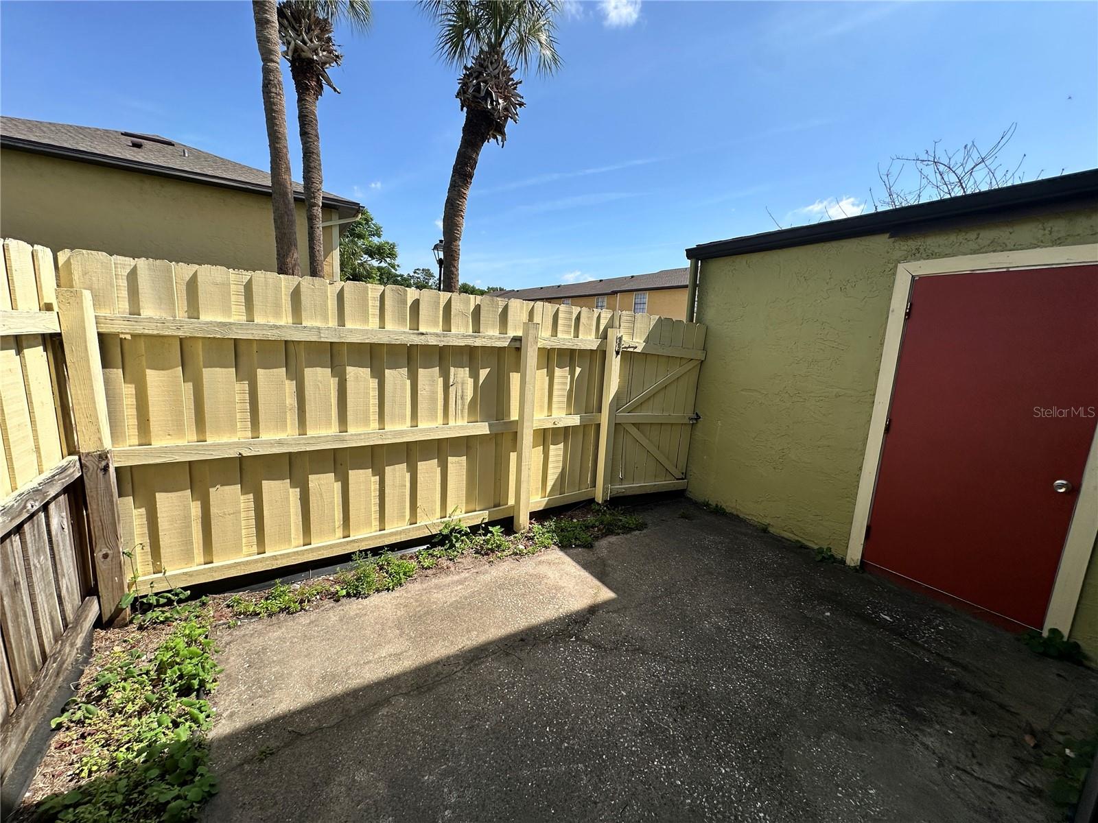 HIDDEN OAKS CONDOMINIUM ASSOCIATION, INC - Residential