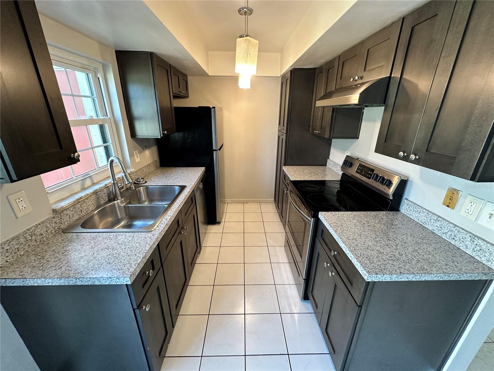 HIDDEN OAKS CONDOMINIUM ASSOCIATION, INC - Residential