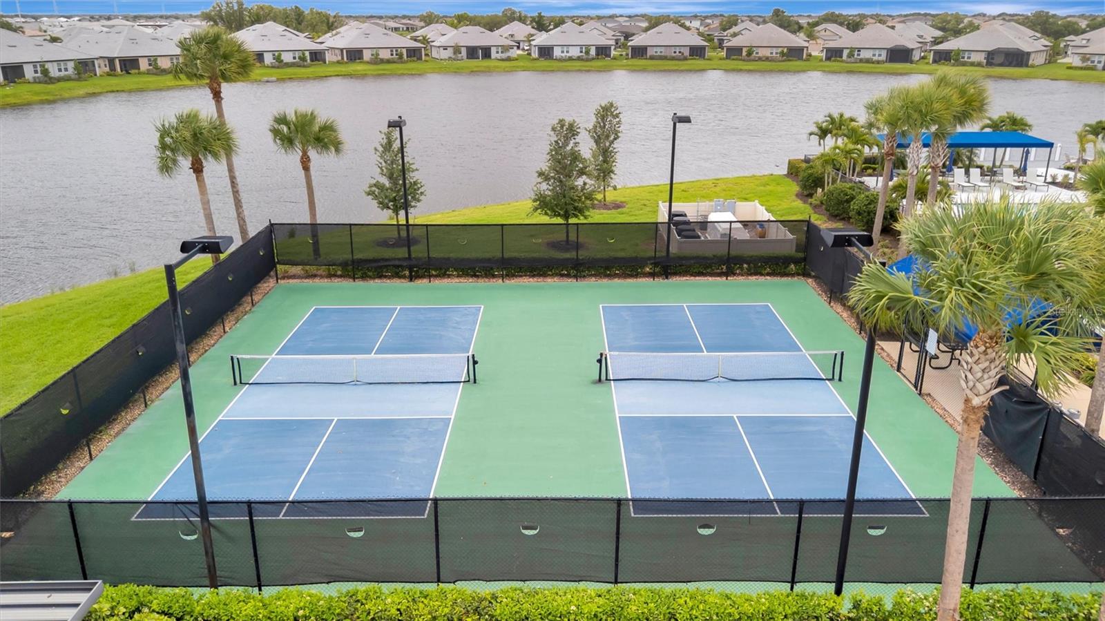 SWEETWATER AT LAKEWOOD RANCH PH I & II - Residential