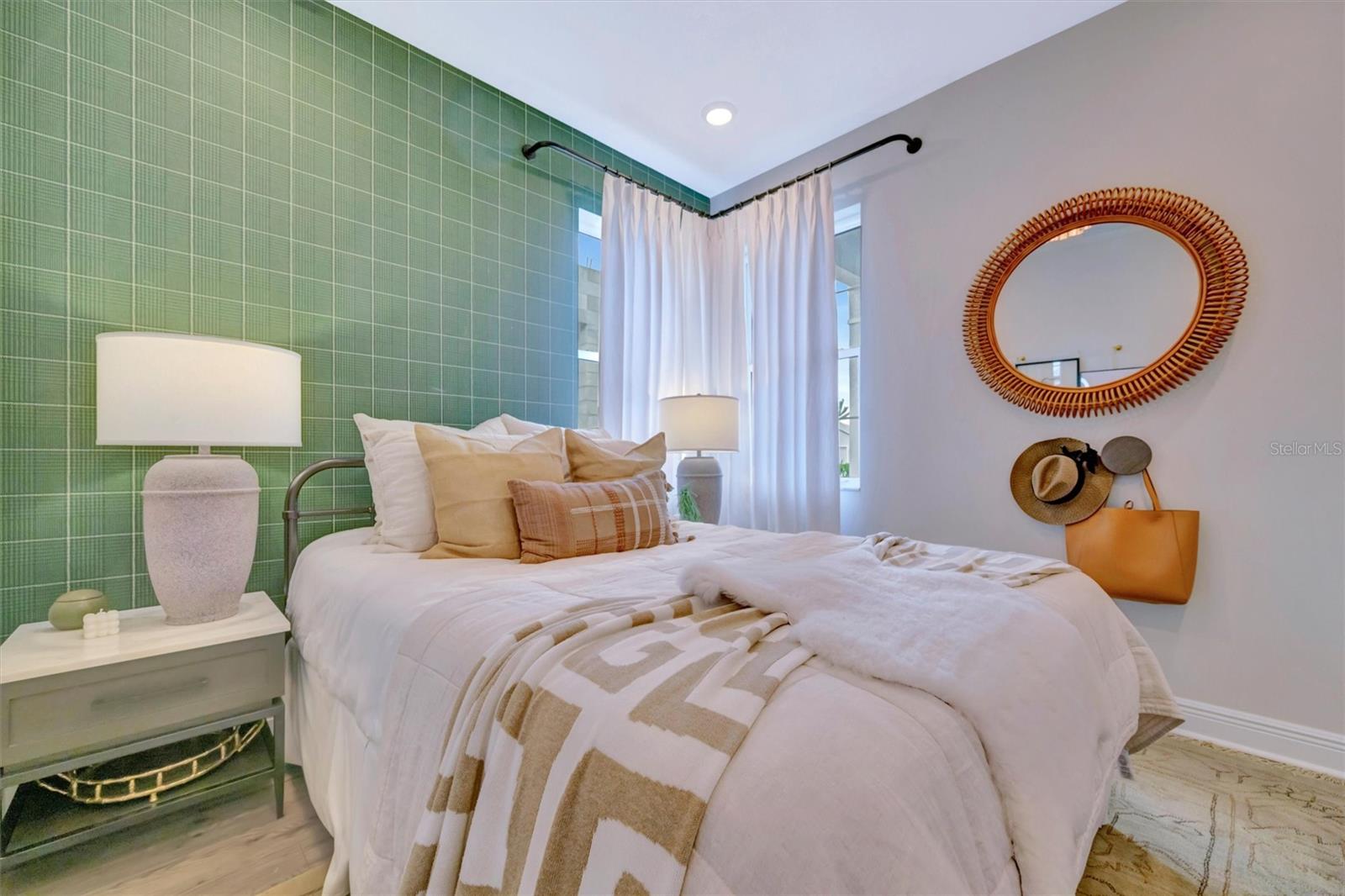 SWEETWATER AT LAKEWOOD RANCH PH I & II - Residential