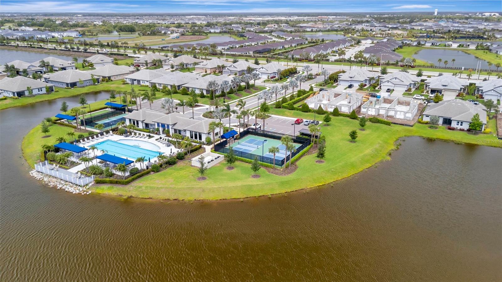 SWEETWATER AT LAKEWOOD RANCH PH I & II - Residential