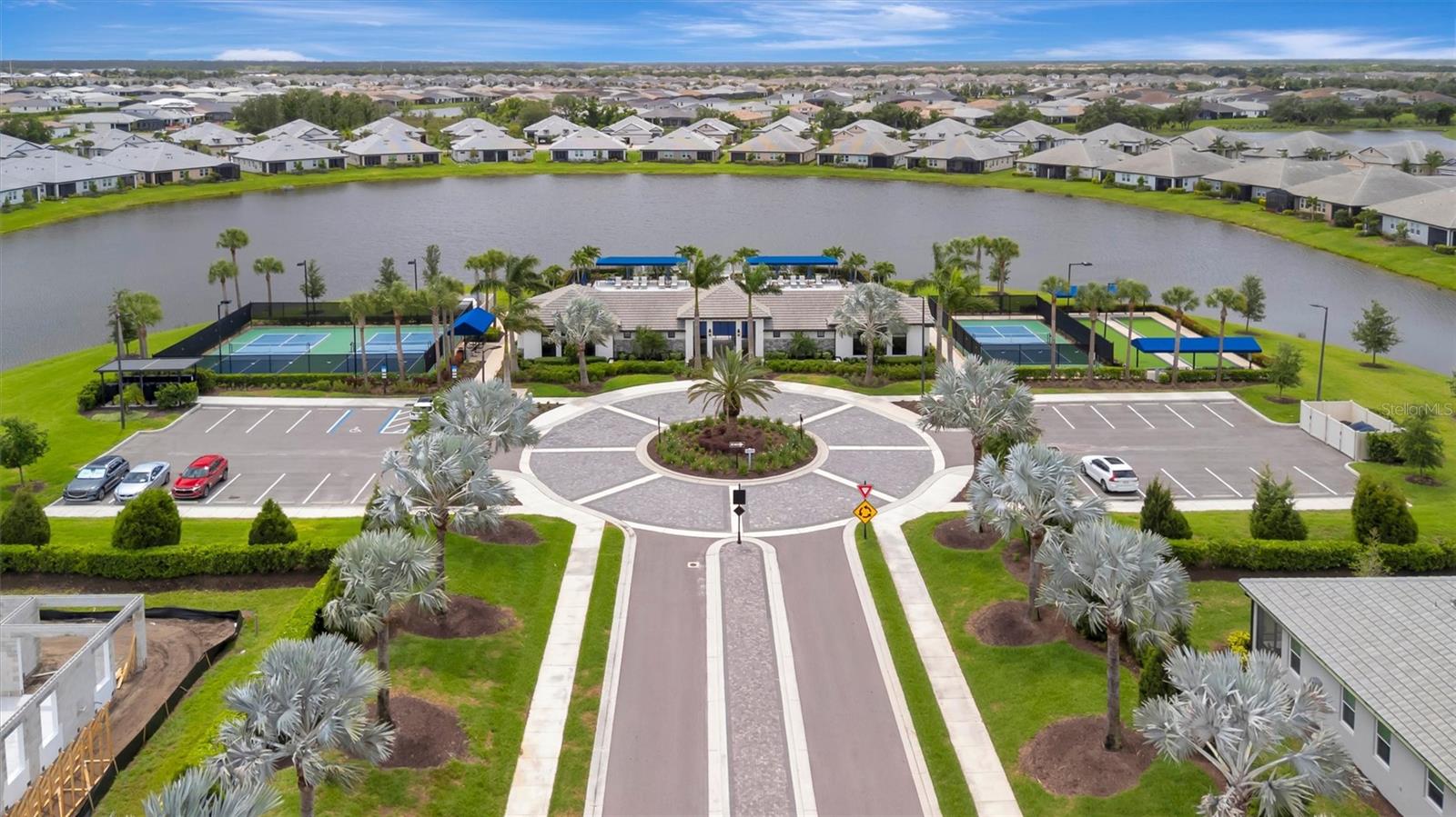 SWEETWATER AT LAKEWOOD RANCH PH I & II - Residential