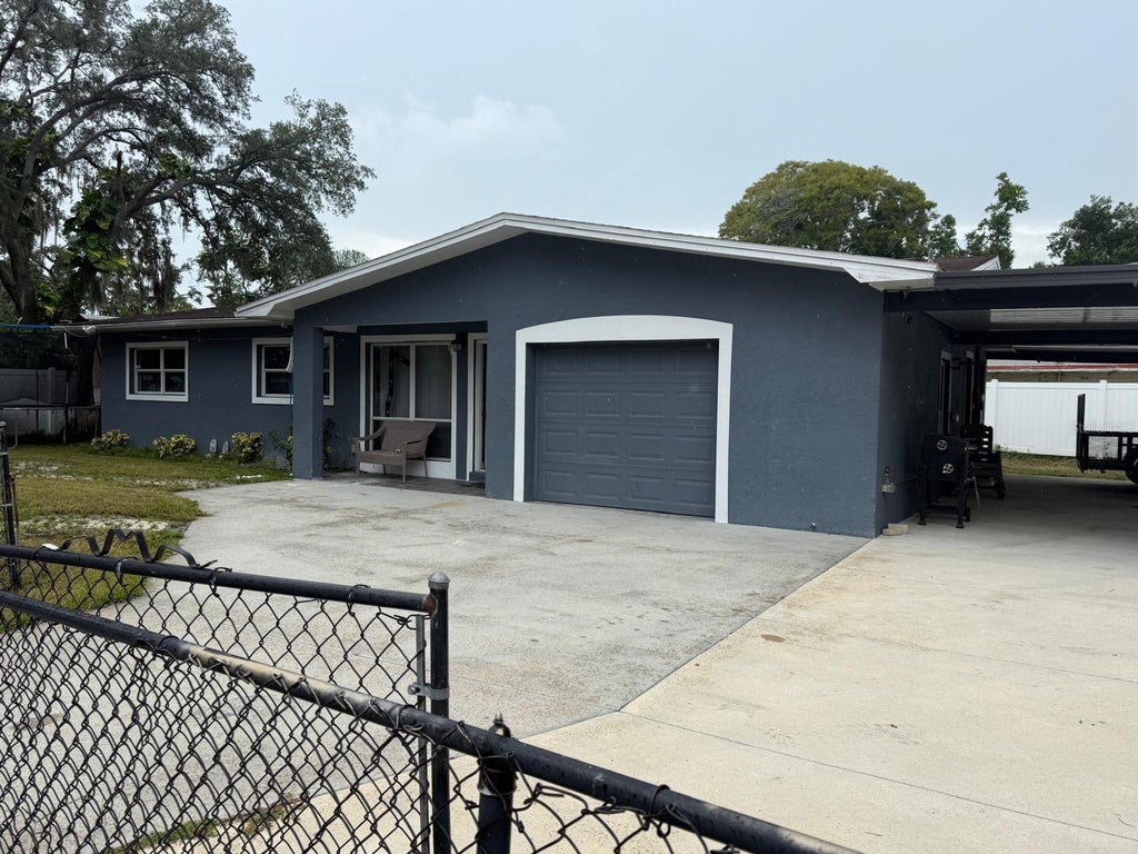Photo of 1827 Heather Avenue, Tampa, FL 33612 (MLS # TB8530798)