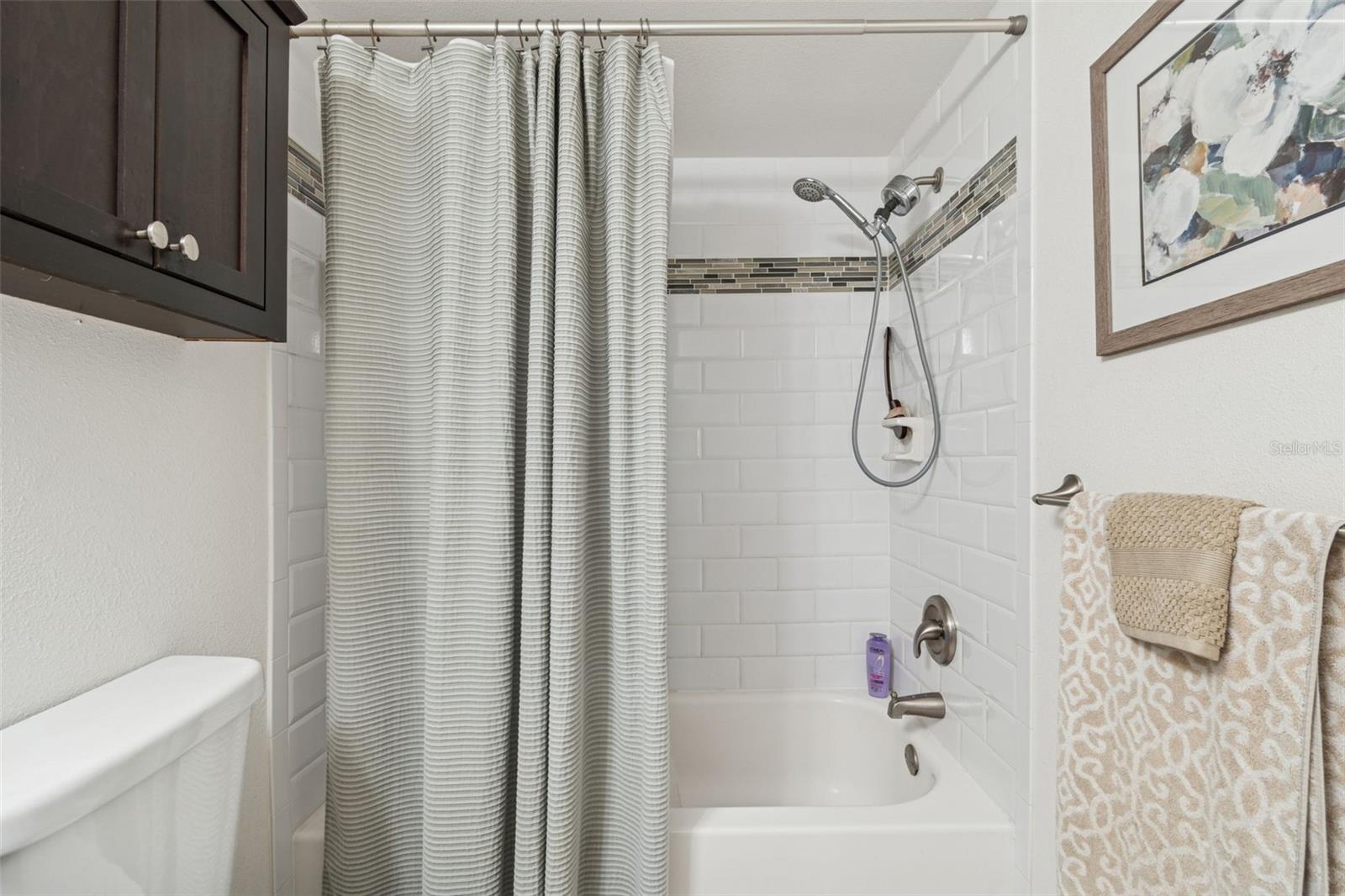 ON TOP OF THE WORLD - Residential