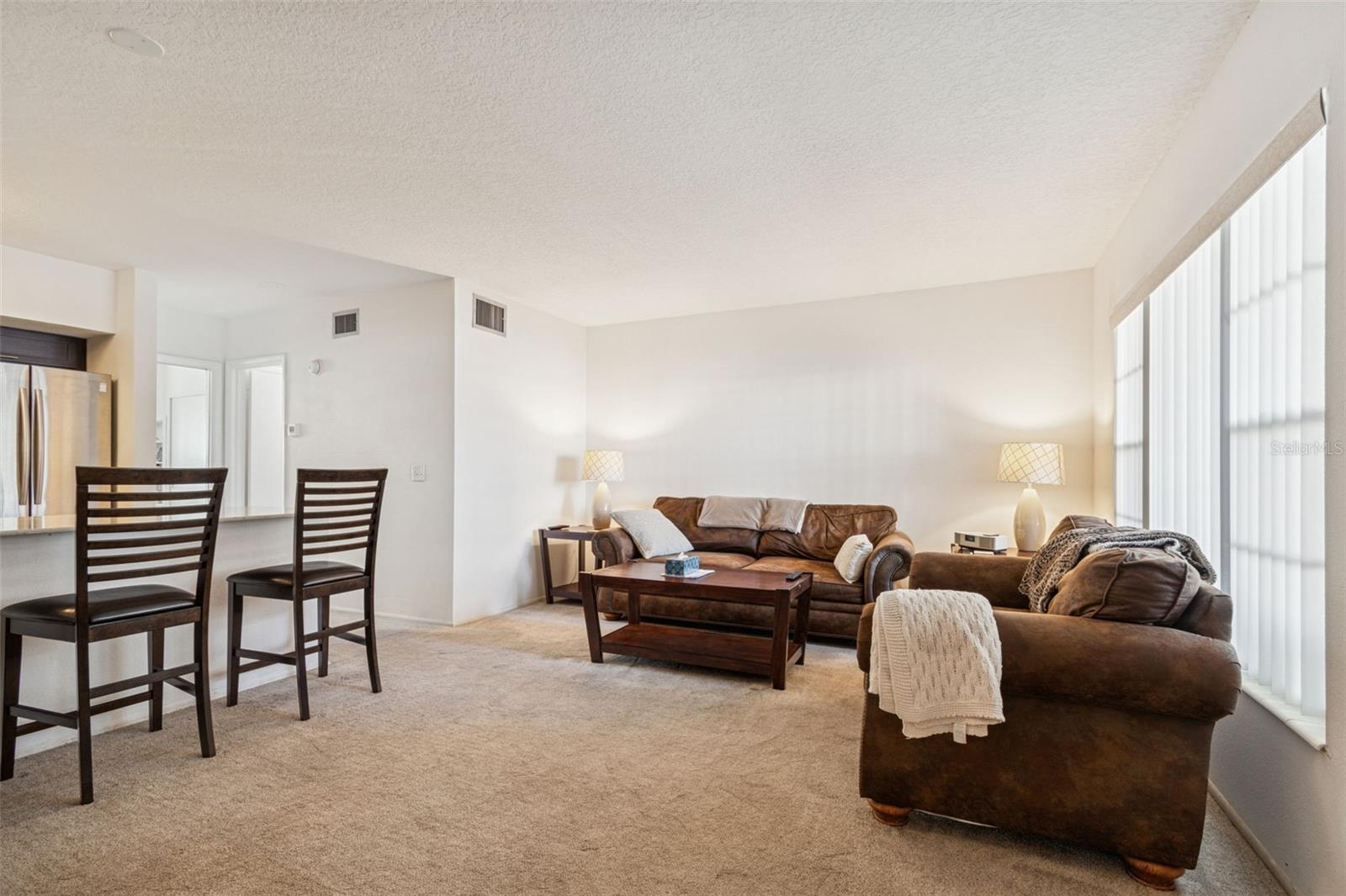 ON TOP OF THE WORLD - Residential