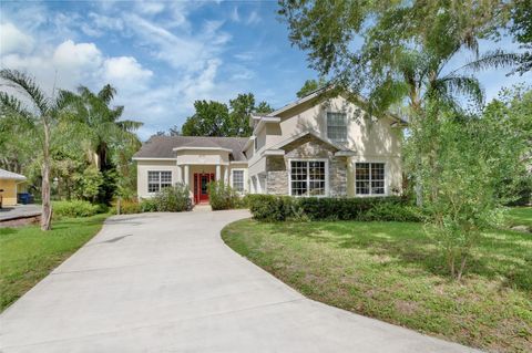 Photo of 2770 Red Wing Village, Deland, FL 32720 (MLS # V4943171)