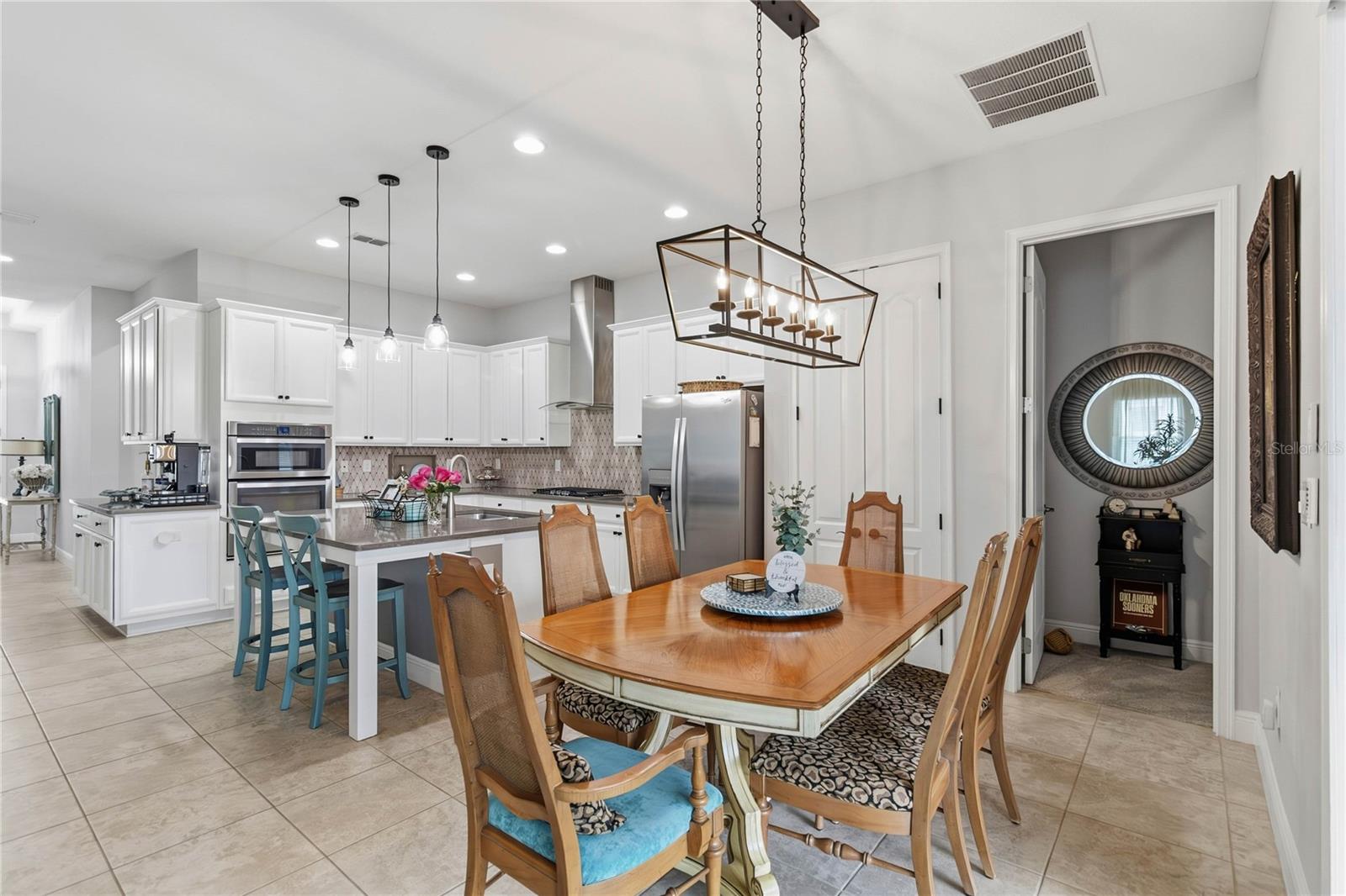 TWIN LAKES PH 1 - Residential