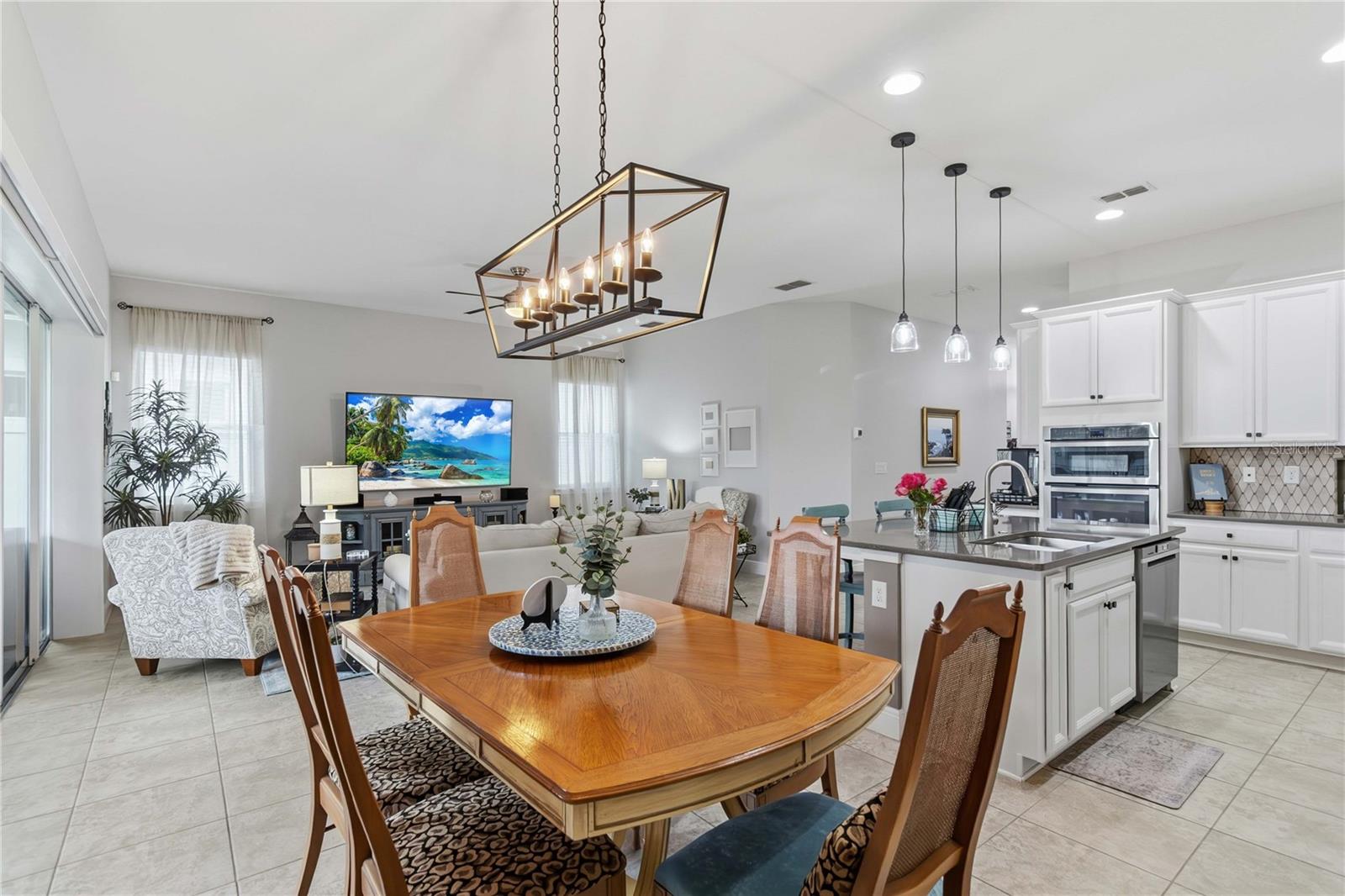 TWIN LAKES PH 1 - Residential