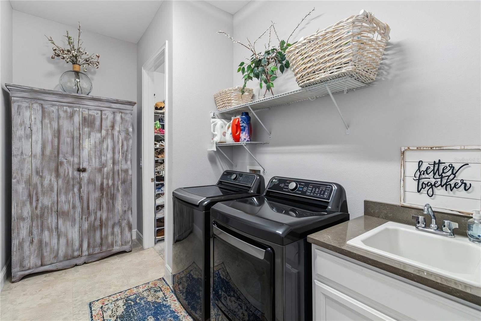 TWIN LAKES PH 1 - Residential