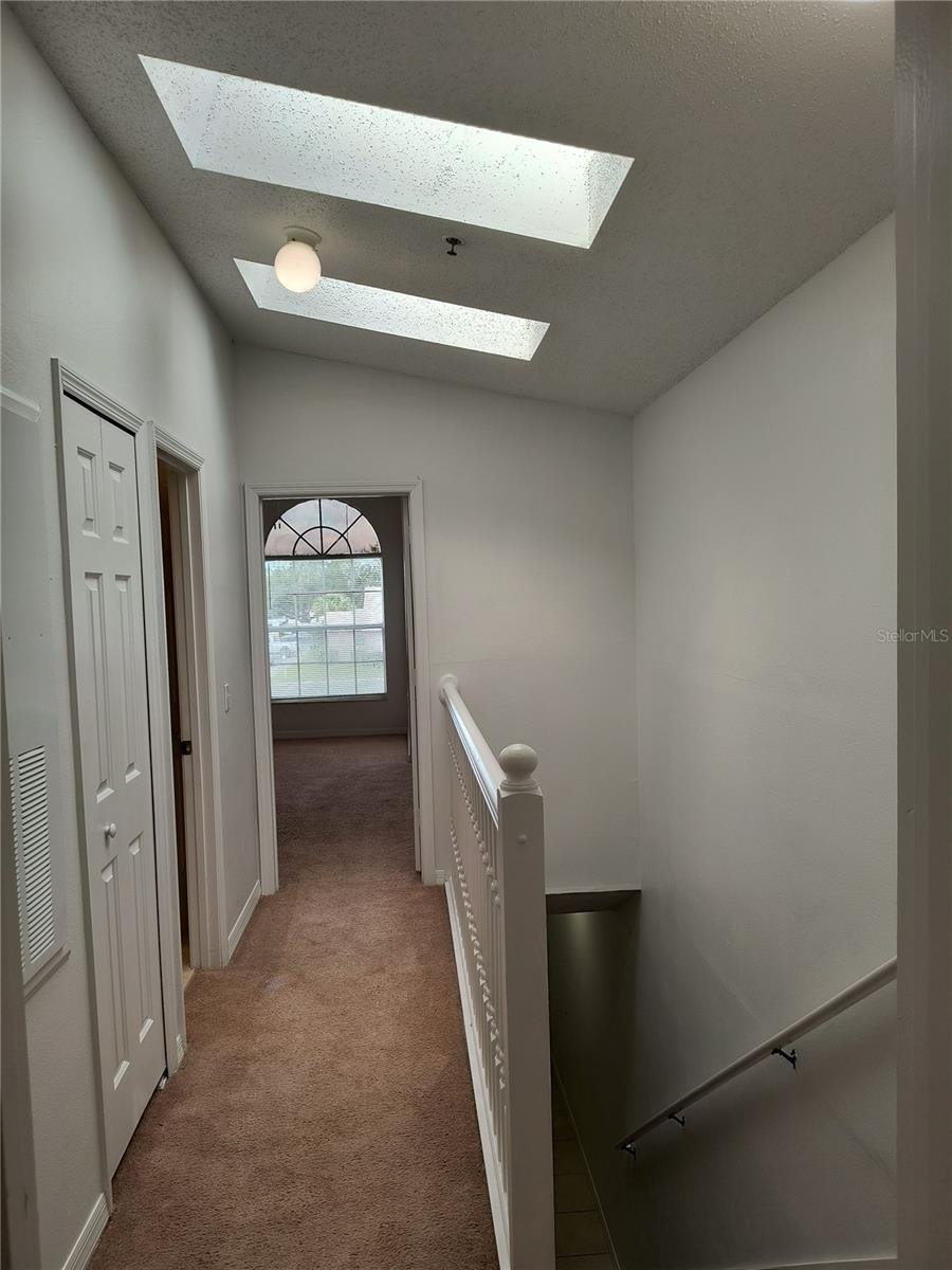 WINDSOR OAKS - Residential Lease