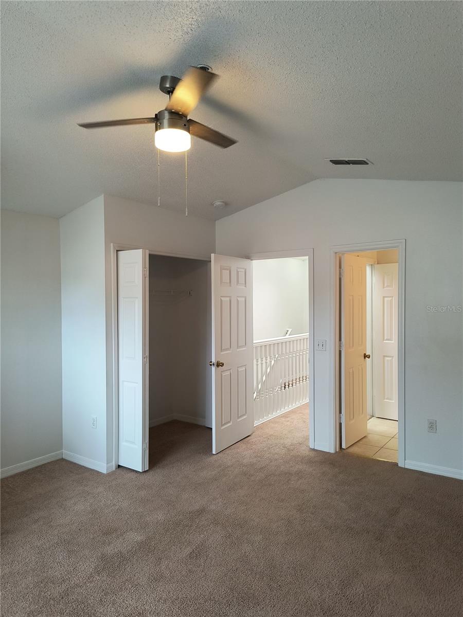 WINDSOR OAKS - Residential Lease