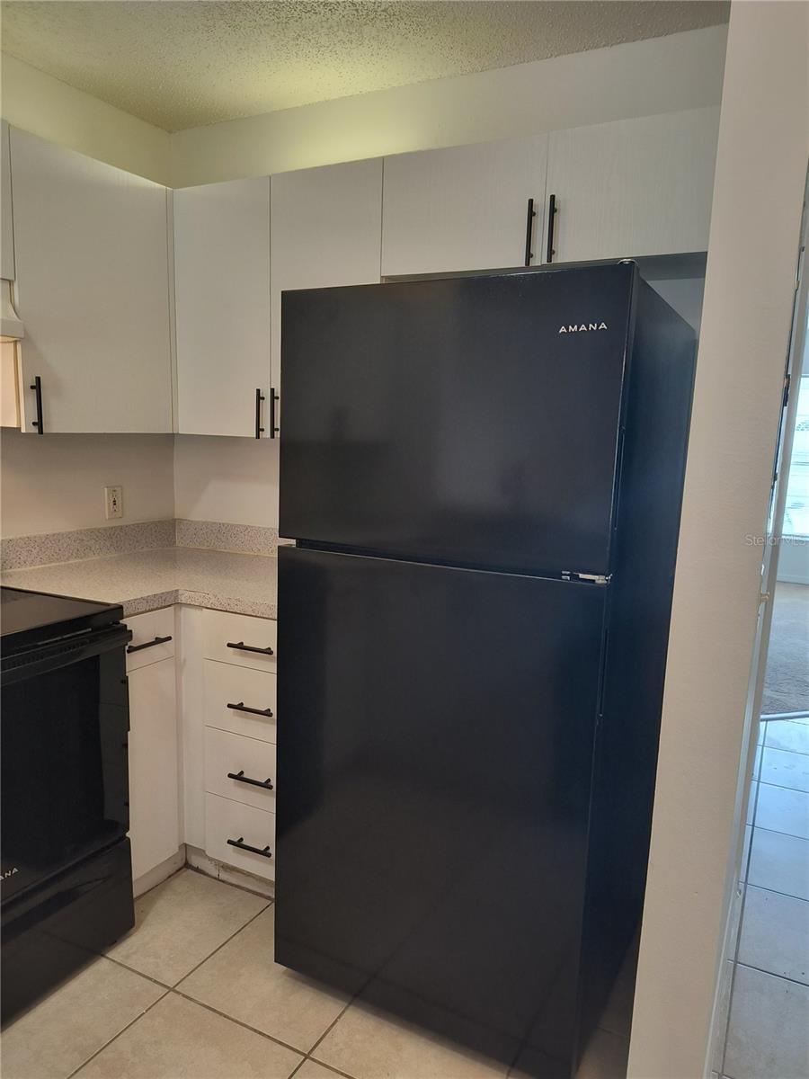 WINDSOR OAKS - Residential Lease