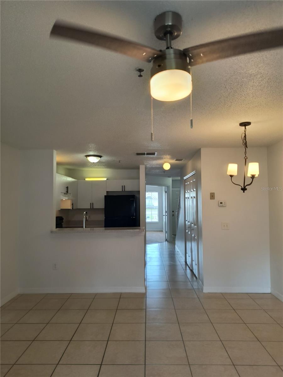 WINDSOR OAKS - Residential Lease