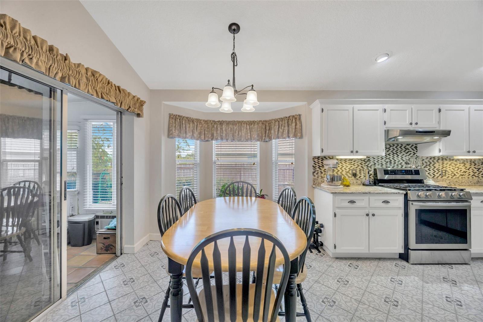 OAK GLEN - Residential Lease