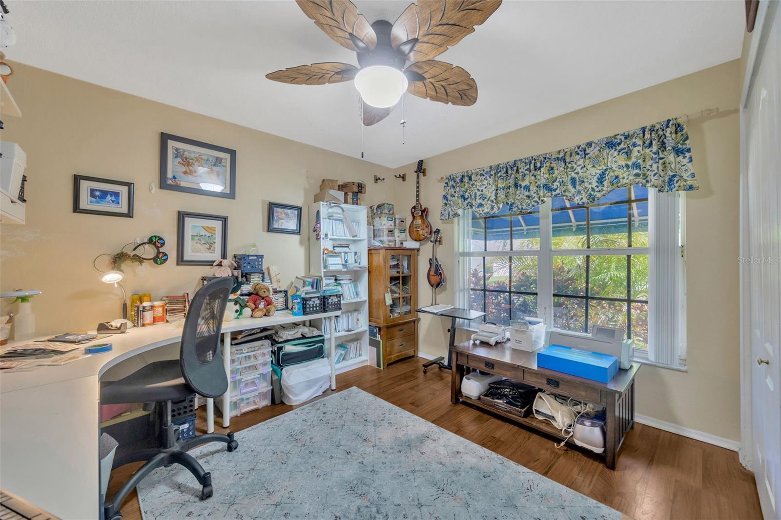 OAK GLEN - Residential Lease