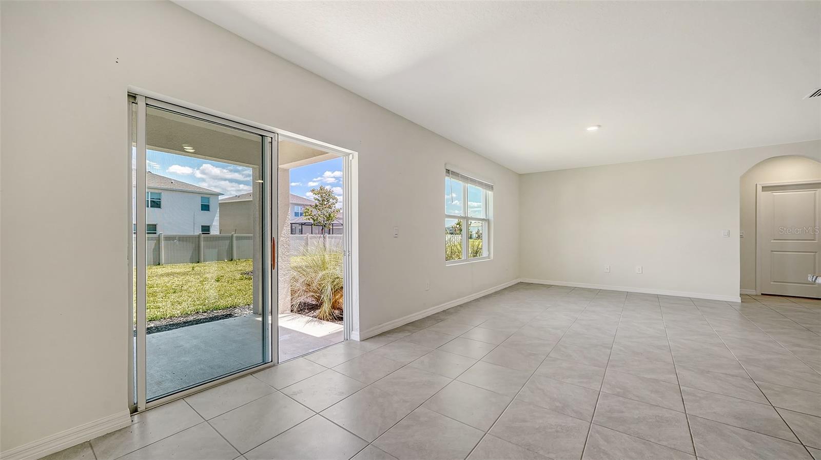 PROMENADE ESTATES PH II - Residential