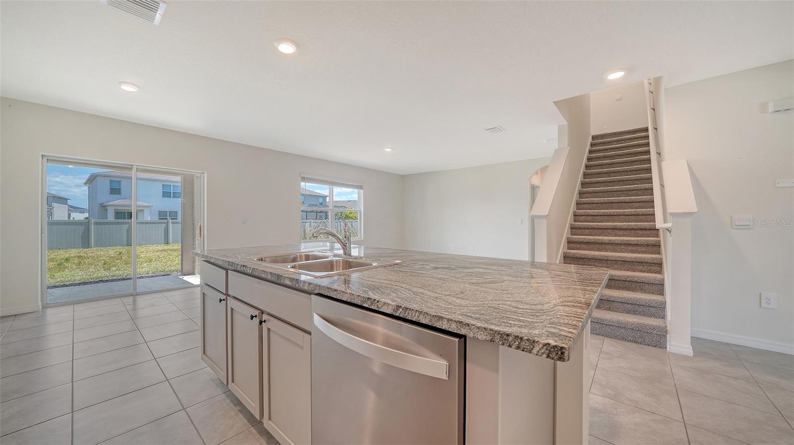 PROMENADE ESTATES PH II - Residential