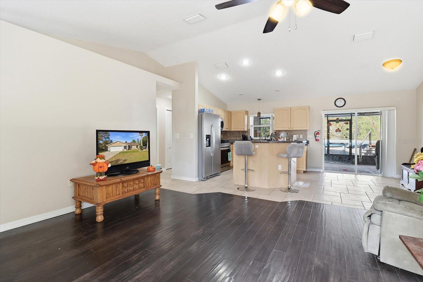 CITRUS SPGS UNIT 23 - Residential