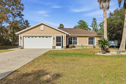 Photo of 2435 W Lawrence Court, Dunnellon, FL 34434 (MLS # TB8452502)