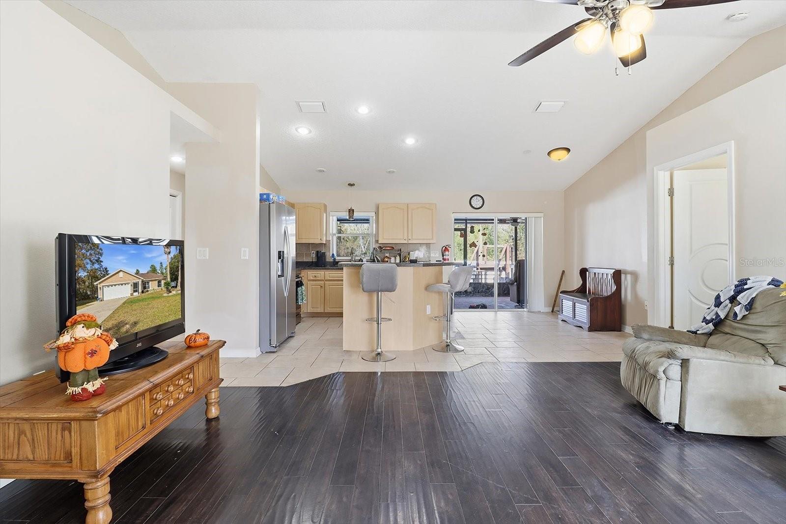 CITRUS SPGS UNIT 23 - Residential