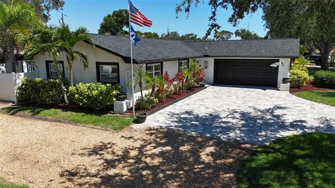 Single Family Residence in SEMINOLE FL 8193 128TH STREET 2.jpg