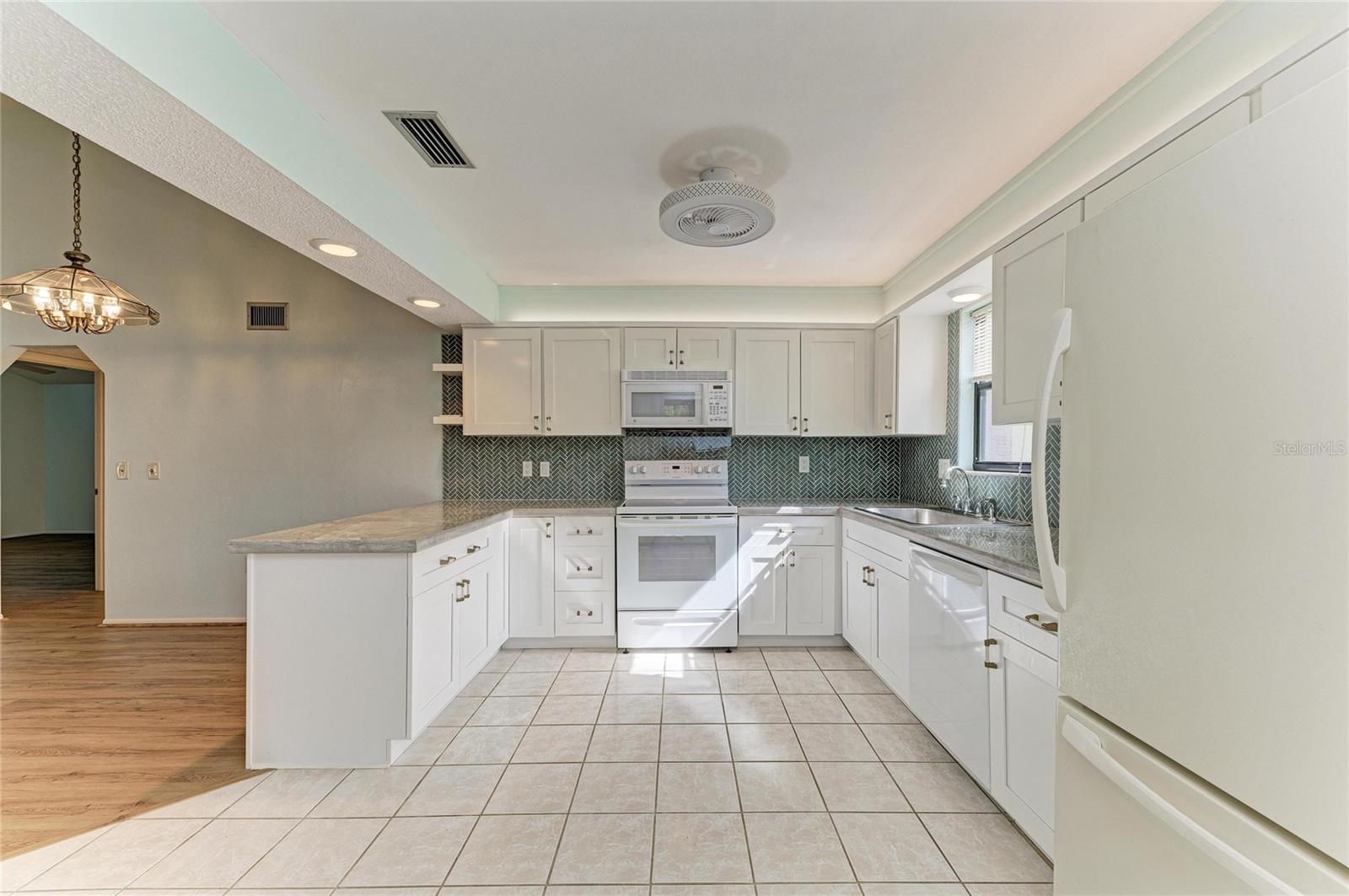 MORTON VILLAGE - Residential