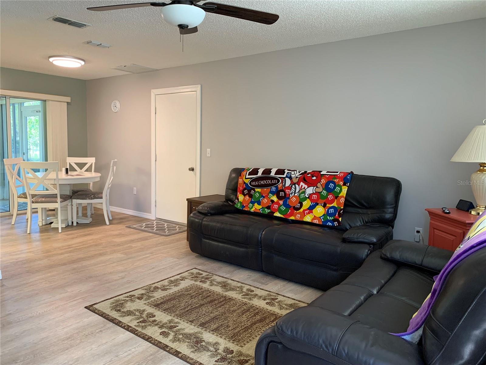 OAK RUN NBRHD 02 - Residential