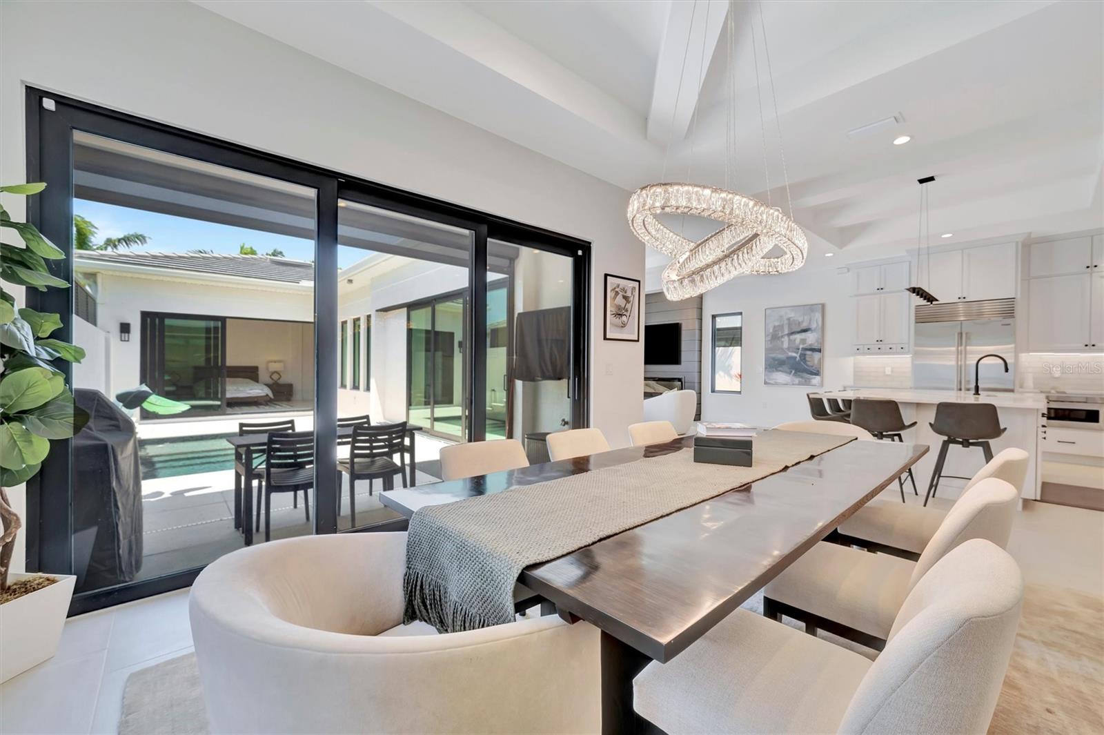 AQUA LAGOON - Residential