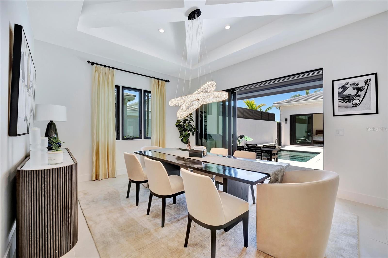 AQUA LAGOON - Residential