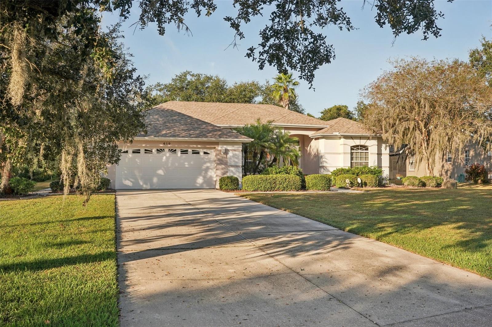 COUNTRY CREEK - Residential