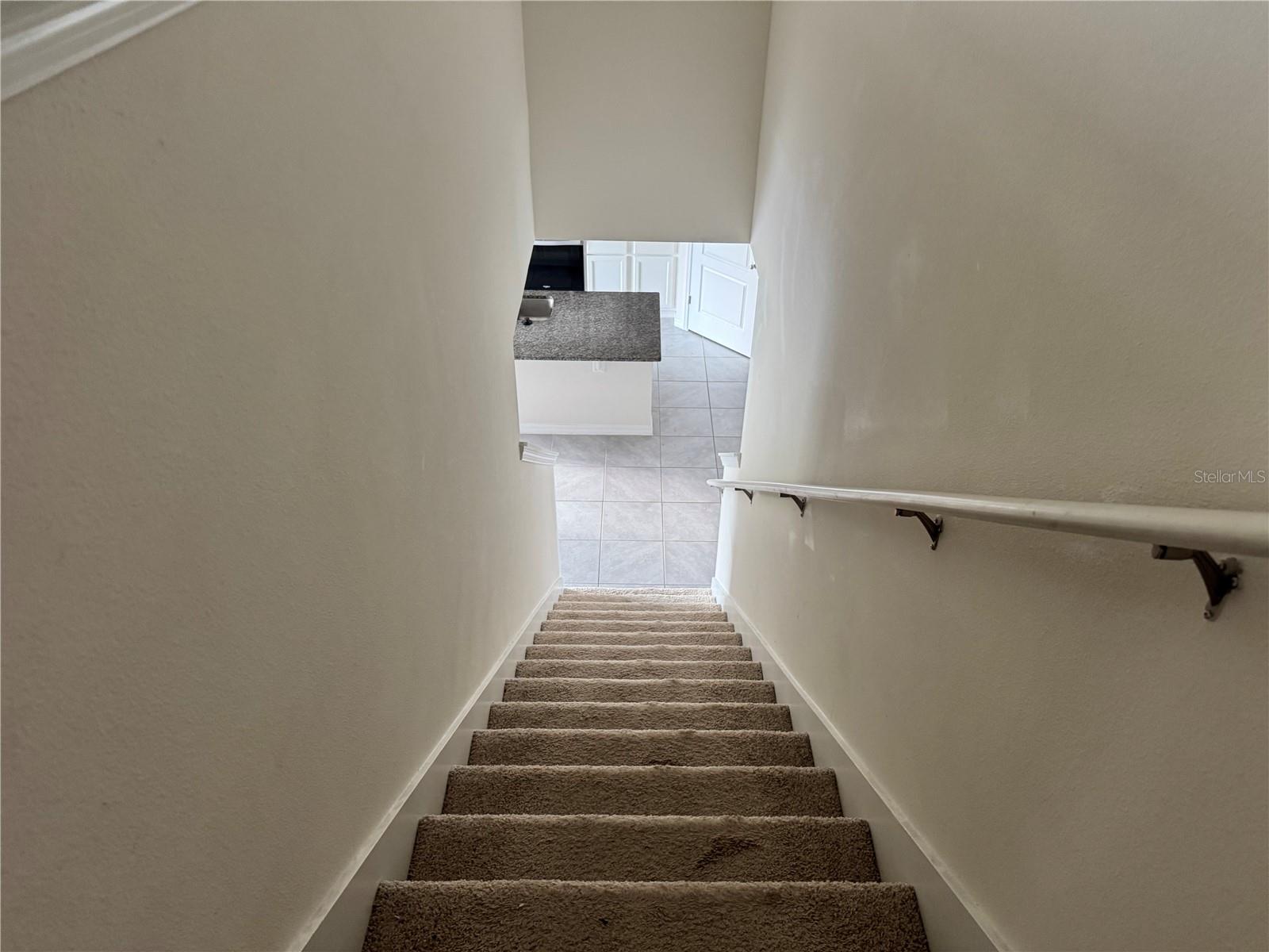 RIVERSTONE PH 2 - Residential Lease