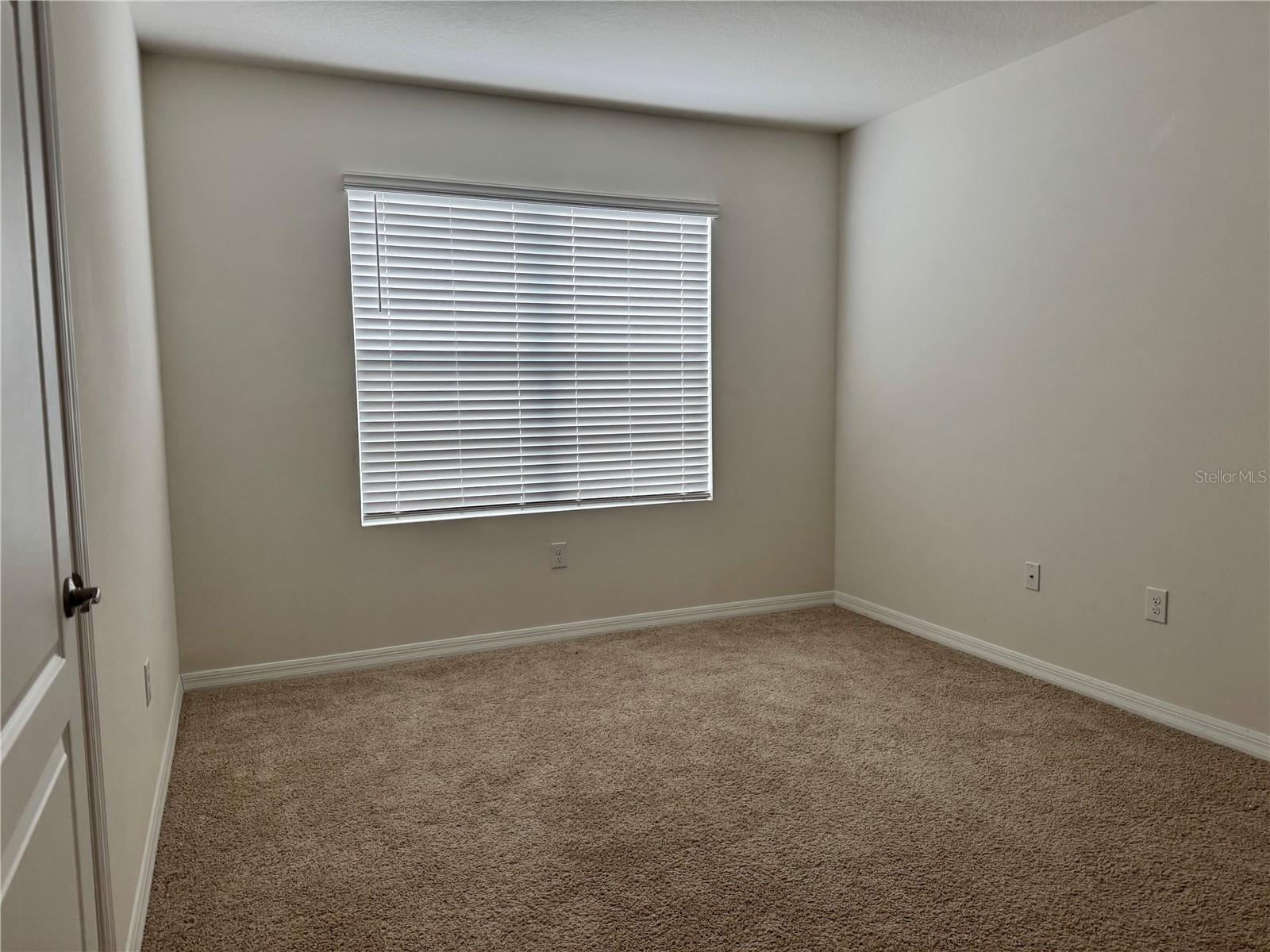 RIVERSTONE PH 2 - Residential Lease