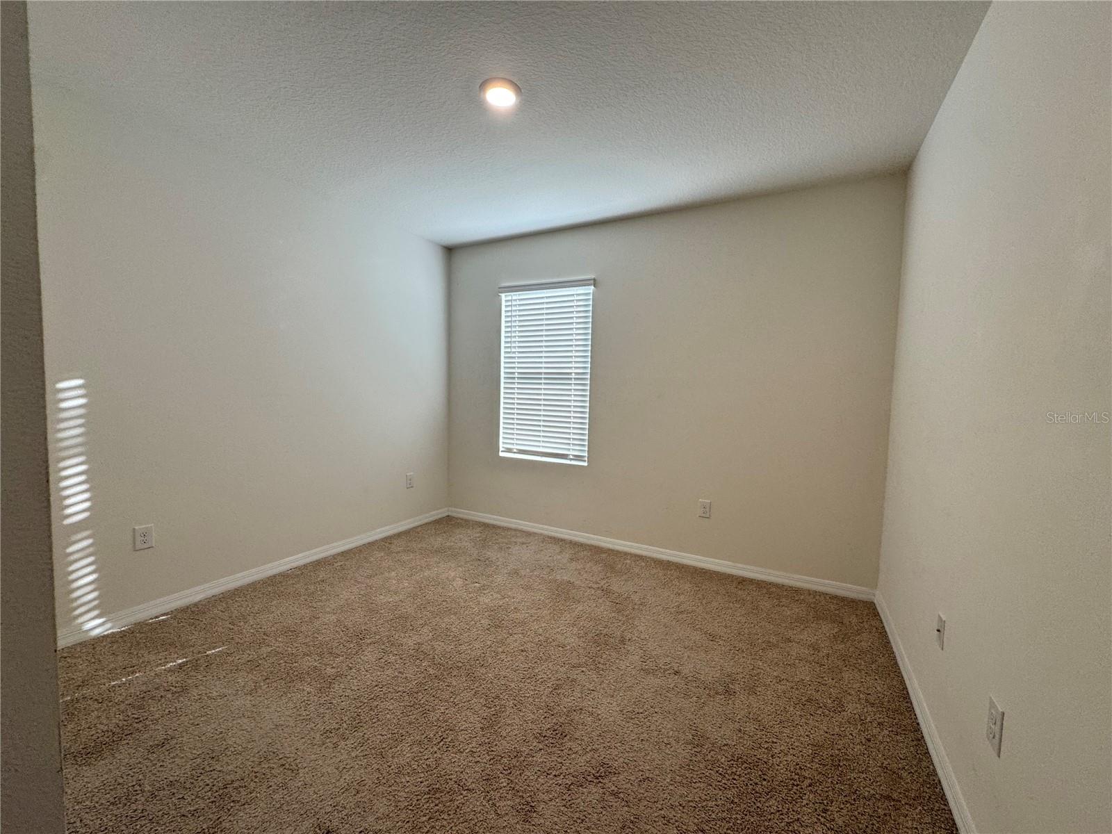 RIVERSTONE PH 2 - Residential Lease