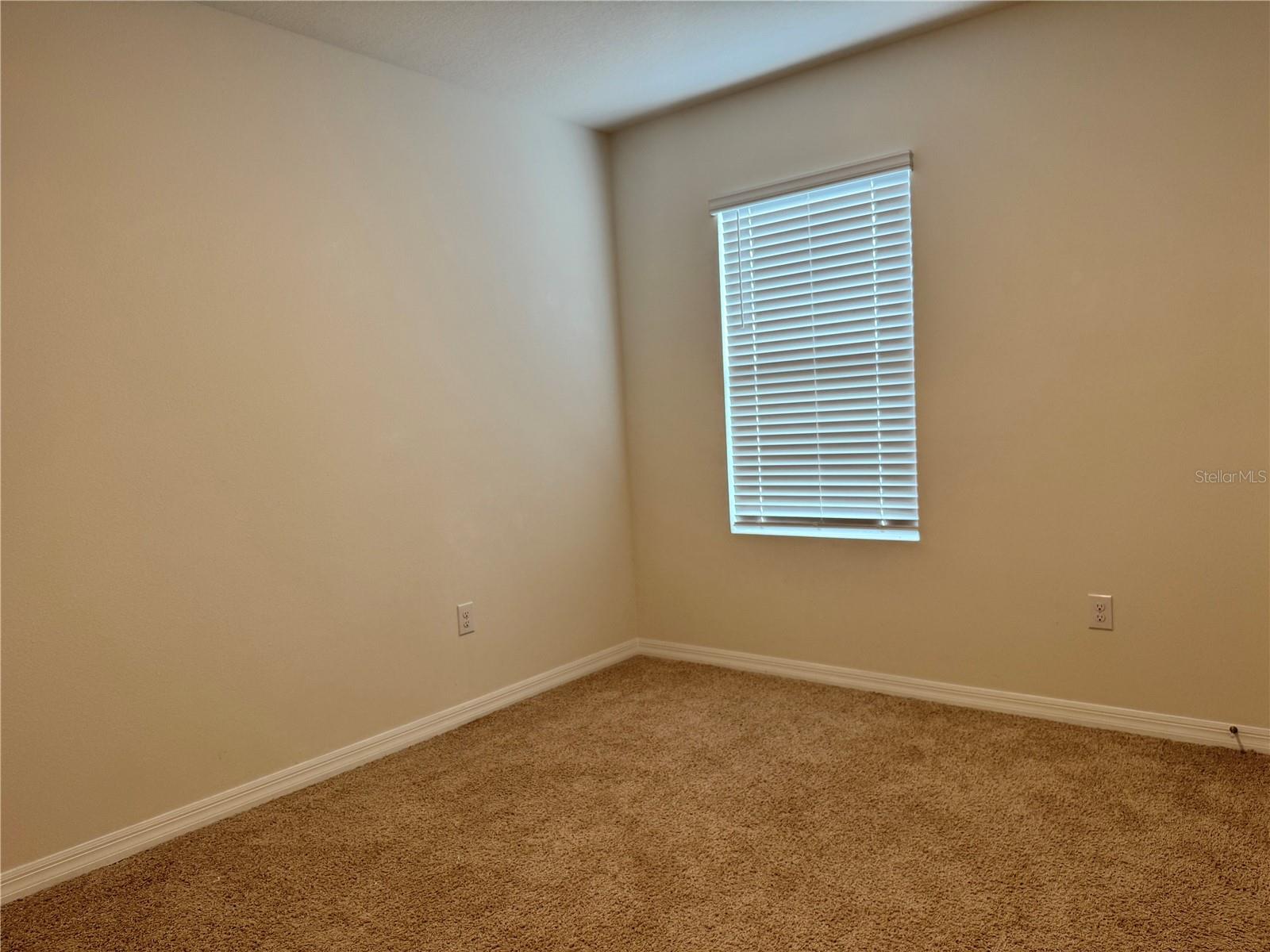 RIVERSTONE PH 2 - Residential Lease