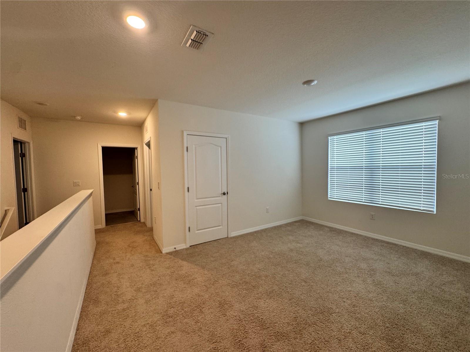 RIVERSTONE PH 2 - Residential Lease