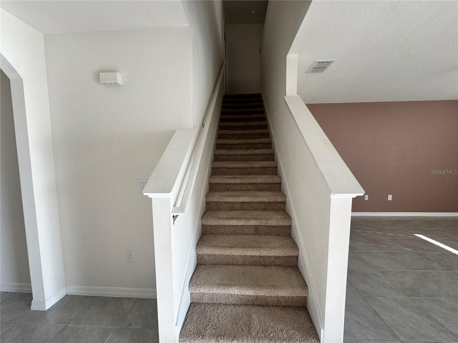 RIVERSTONE PH 2 - Residential Lease