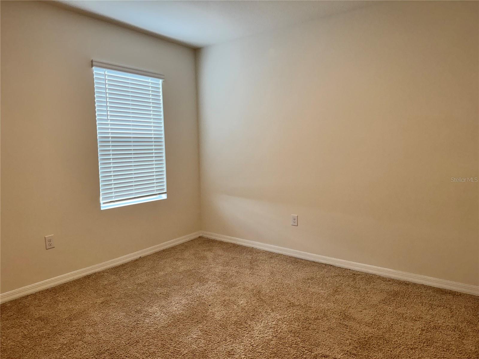 RIVERSTONE PH 2 - Residential Lease